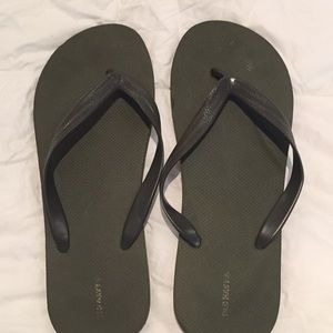 Men's flip flops